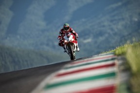 塔图姆表示保持节奏是赢球关键，塔图姆打球